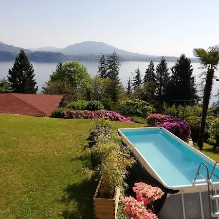 Hébergement de vacances Romantica Casetta Nel Con Vista Sul Belgirate